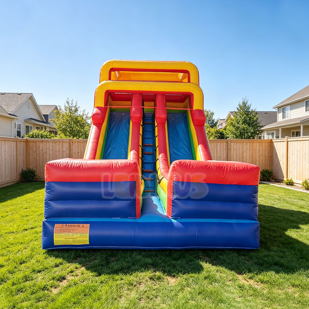 赤と青の屋外用キッズウォーターパーク、トランポリン付き、ダブ - Water Slide Inflatable のレビューと価格